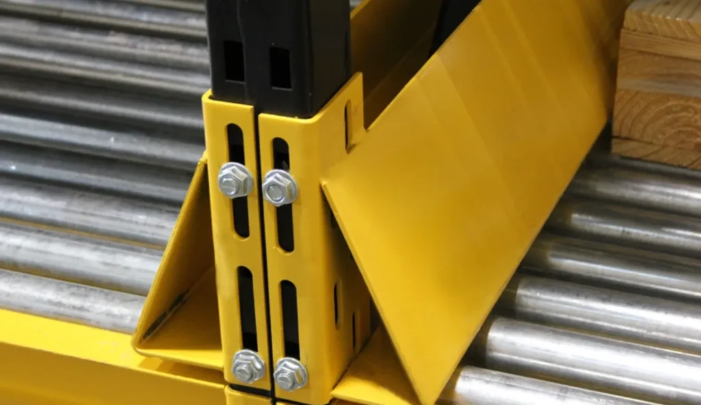 Sistema de racks de acero resistente, ideal para bodegas industriales con soluciones de almacenamiento con alta capacidad.